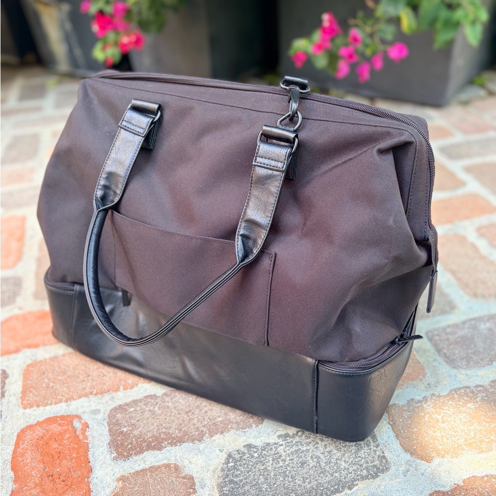 BEIS Weekender Bag - Picture 7 of 11
